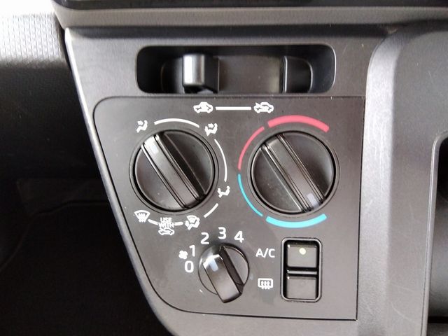 Daihatsu TANTO 2020-08 19147-5
