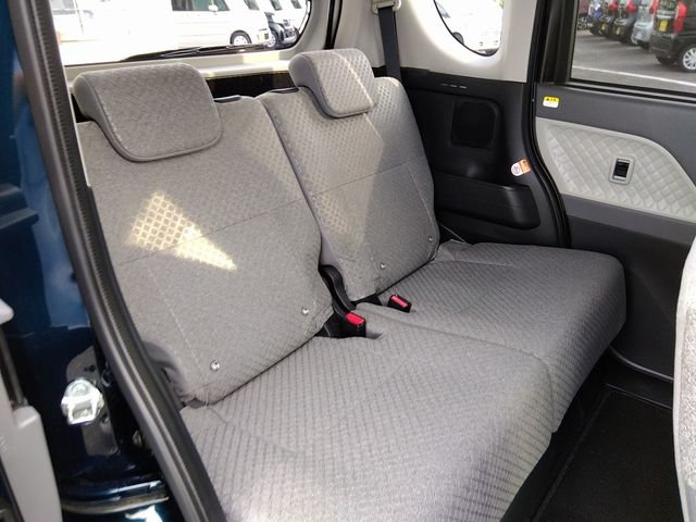 Daihatsu TANTO 2020-08 19147-19