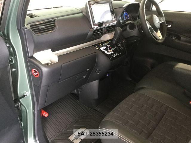Mitsubishi DELICA MINI 2023-09 218345-18