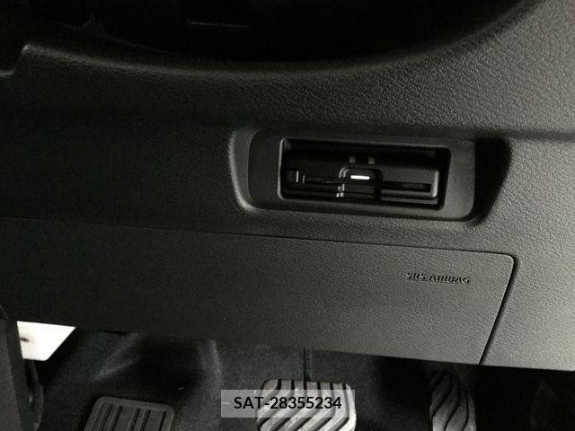 Mitsubishi DELICA MINI 2023-09 218345-13