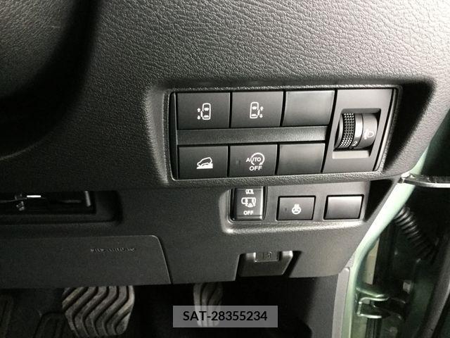 Mitsubishi DELICA MINI 2023-09 218345-6