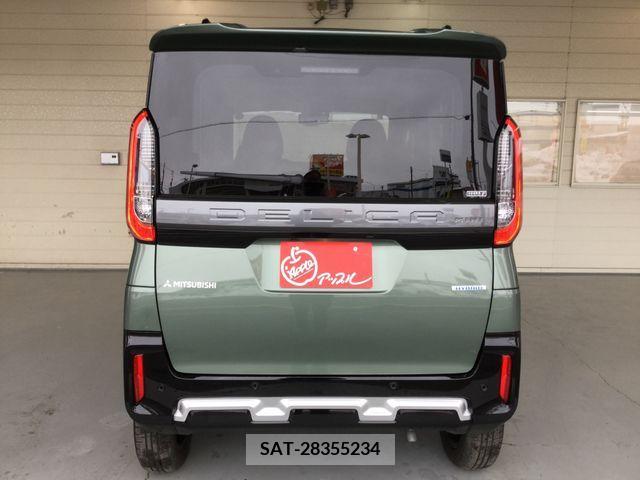 Mitsubishi DELICA MINI 2023-09 218345-17