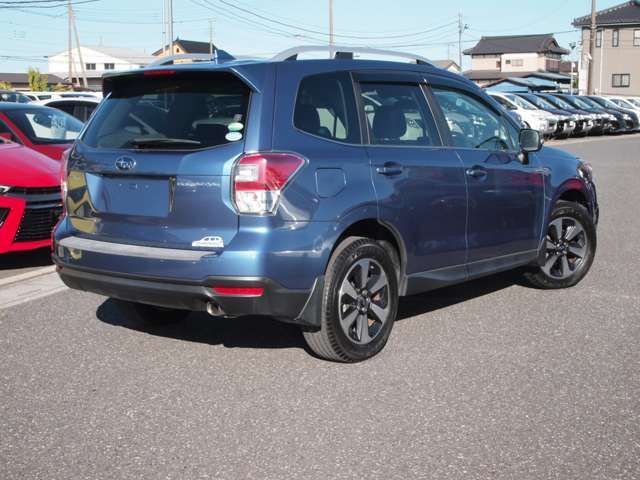 Subaru FORESTER 2017-12 10194-9