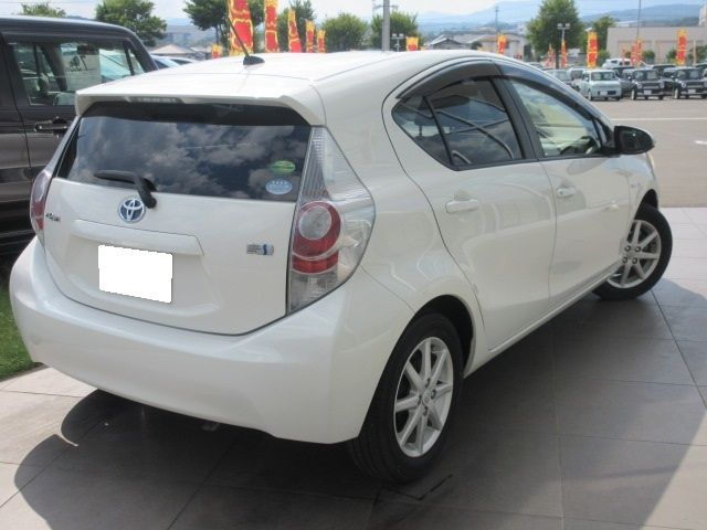 Toyota AQUA 2012-11 5514-1