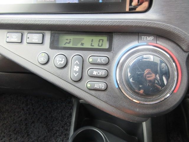 Toyota AQUA 2012-11 5514-13