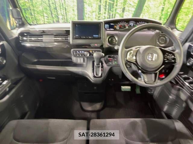 Honda N BOX CUSTOM 2022-07 392684-1