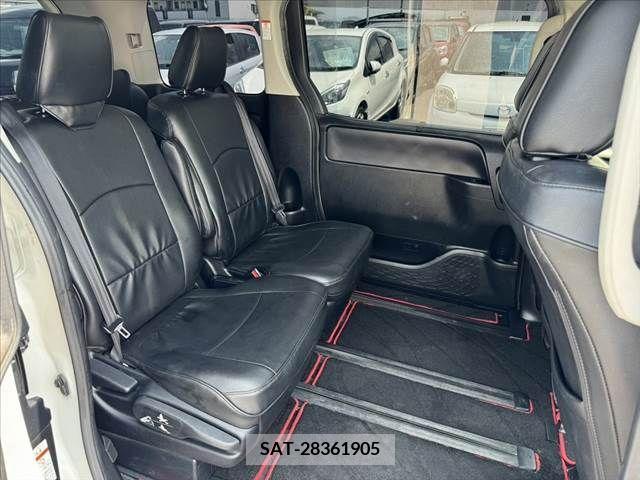Toyota VOXY 2015-08 370295-17