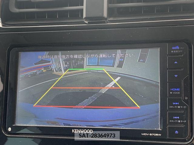 Toyota PRIUS 2019-07 322427-7