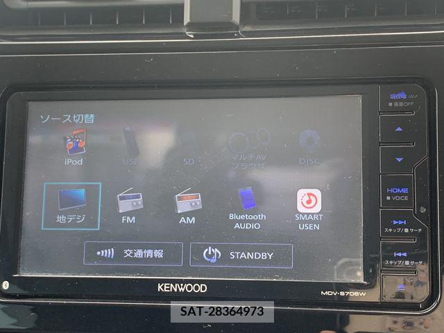 Toyota PRIUS 2019-07 322427-6