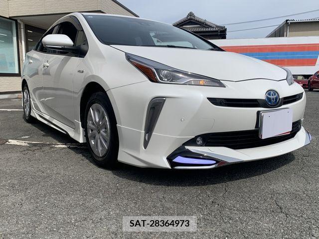 Toyota PRIUS 2019-07 322427-12