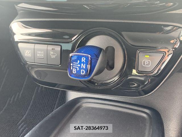 Toyota PRIUS 2019-07 322427-8