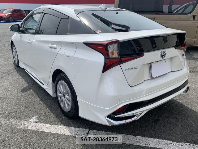 Toyota PRIUS 2019-07 322427-16