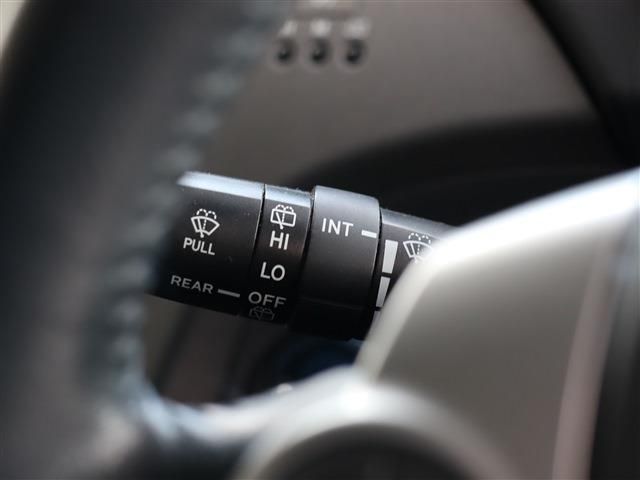 Toyota PRIUS 2013-08 195234-14