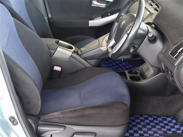 Toyota PRIUS 2013-08 195234-21
