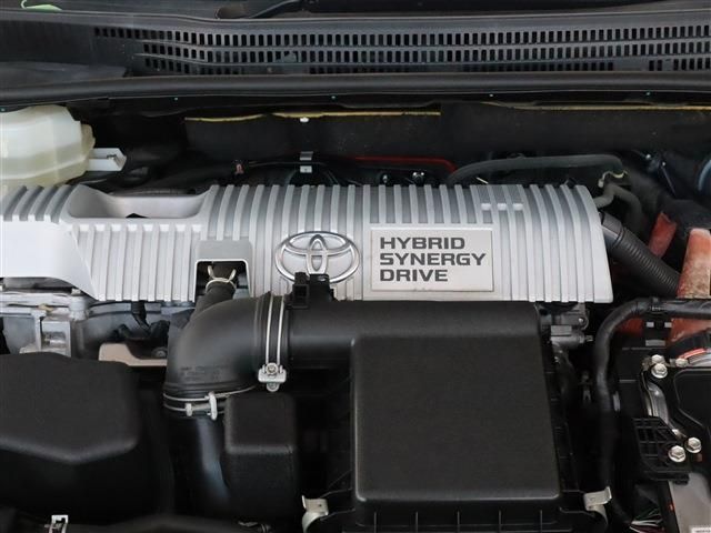 Toyota PRIUS 2013-08 195234-24