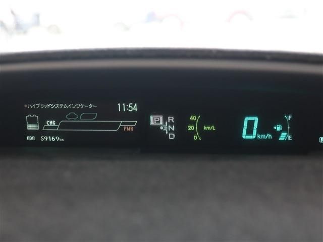 Toyota PRIUS 2013-08 195234-6