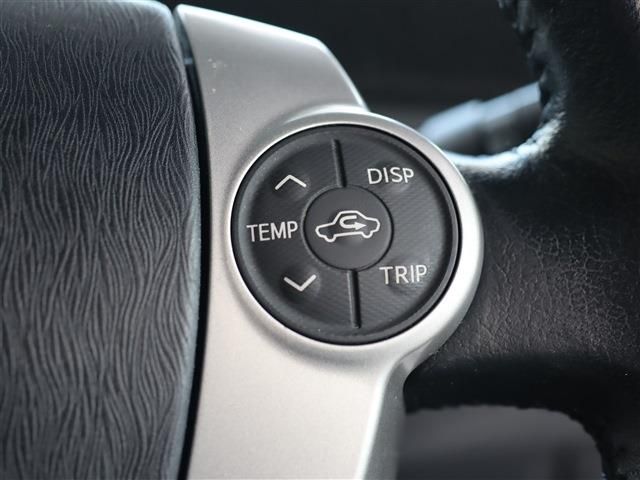 Toyota PRIUS 2013-08 195234-12