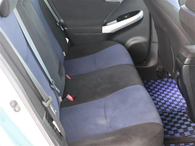 Toyota PRIUS 2013-08 195234-19