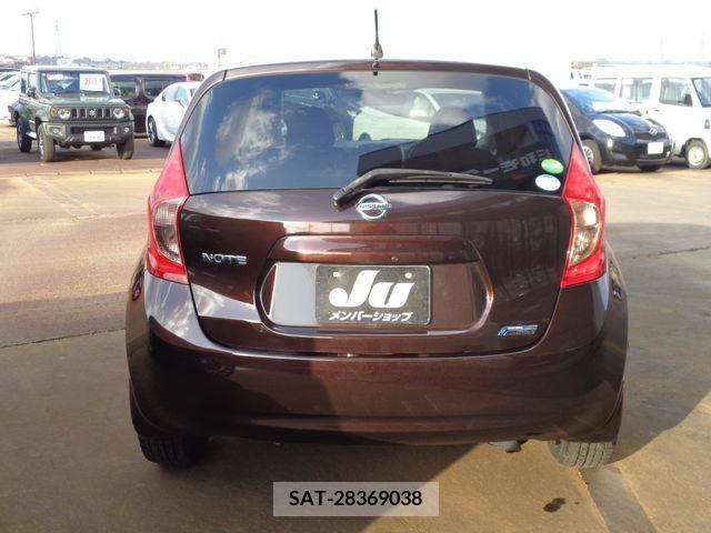 Nissan NOTE 2015-03 213667-6