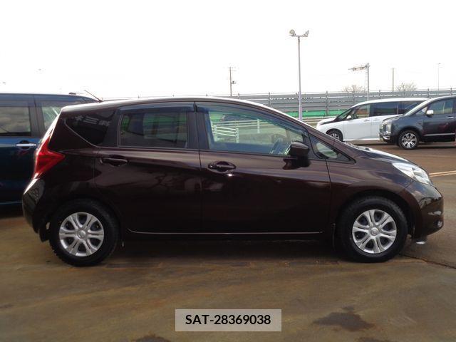 Nissan NOTE 2015-03 213667-4