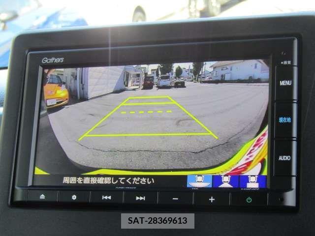 Honda N BOX CUSTOM 2022-01 278988-12