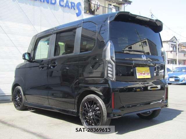 Honda N BOX CUSTOM 2022-01 278988-5