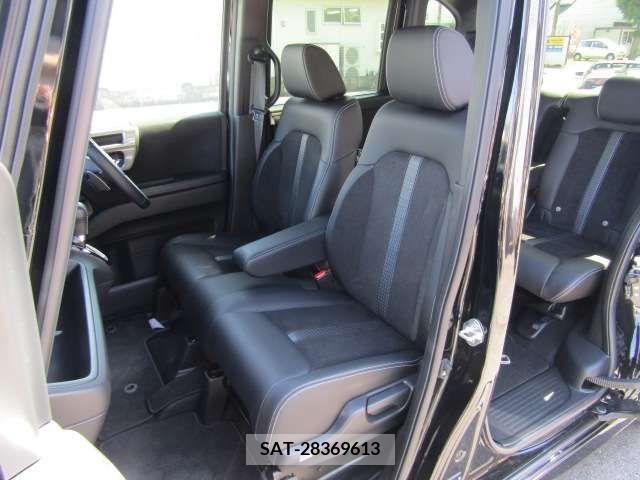 Honda N BOX CUSTOM 2022-01 278988-18