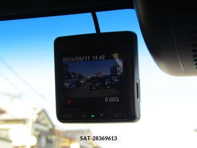Honda N BOX CUSTOM 2022-01 278988-16