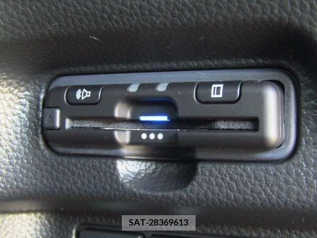 Honda N BOX CUSTOM 2022-01 278988-14