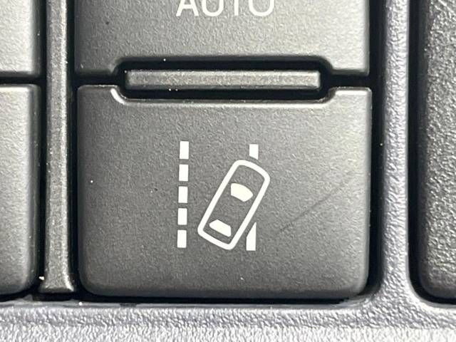 Toyota VOXY 2016-09 195594-7