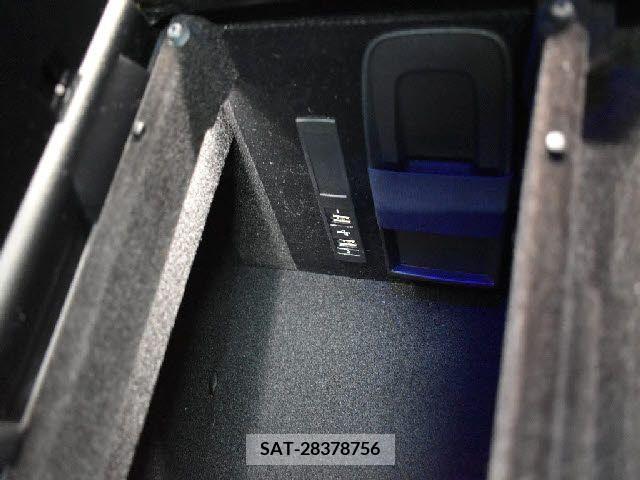 Mercedes Benz S-CLASS 2015-12 205789-14