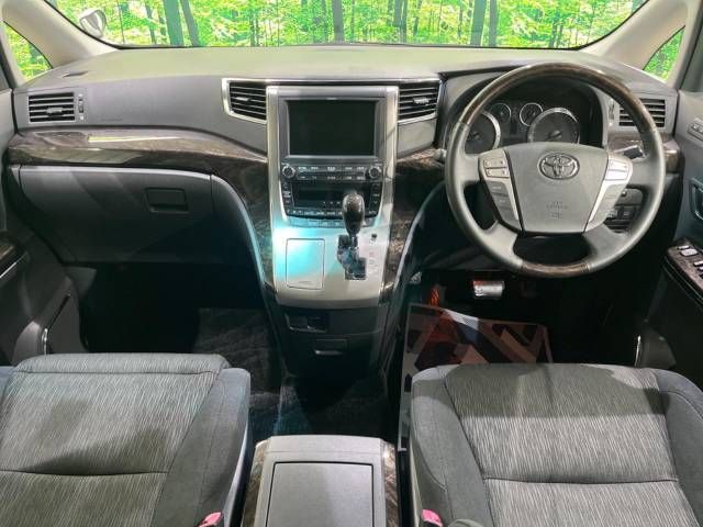Toyota VELLFIRE 2012-03 20179-1