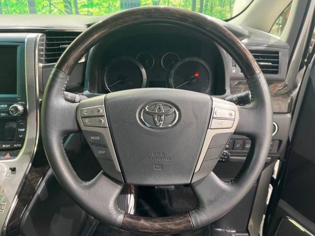 Toyota VELLFIRE 2012-03 20179-11