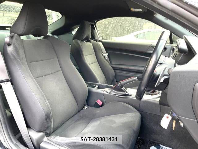 Subaru BRZ 2017-03 225003-8