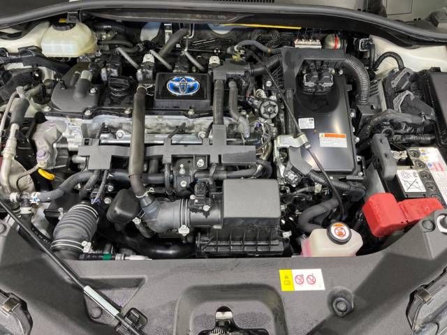 Toyota C-HR 2019-08 16402-19