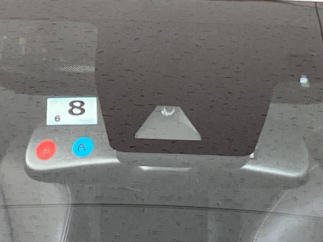 Toyota C-HR 2019-08 16402-2