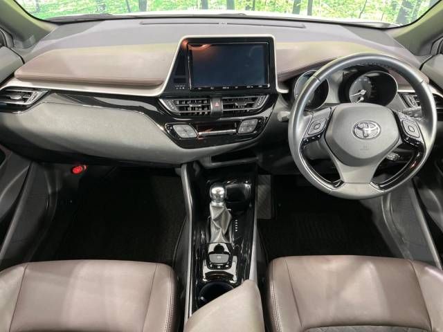 Toyota C-HR 2019-08 16402-1