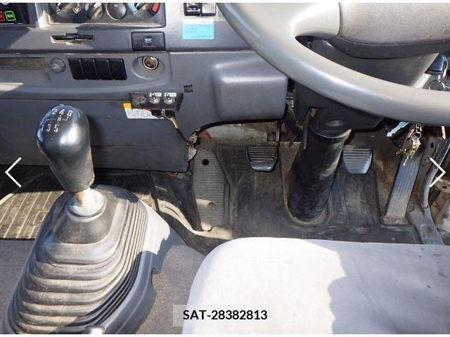 Isuzu FORWARD 2010-05 302742-4