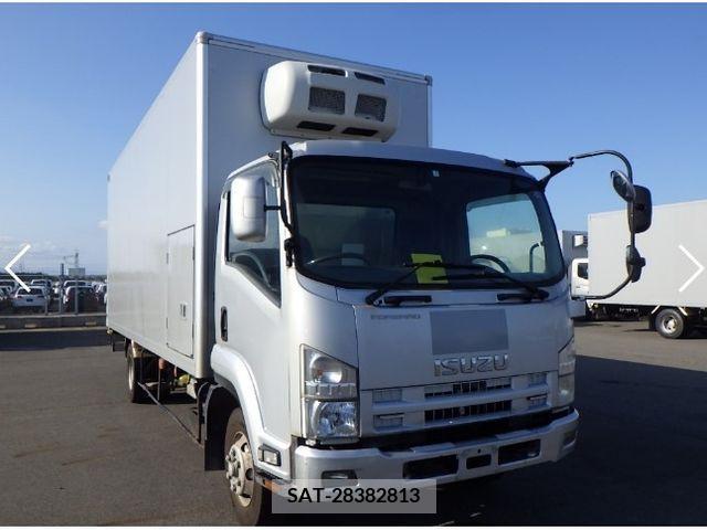 Isuzu FORWARD 2010-05 302742-3