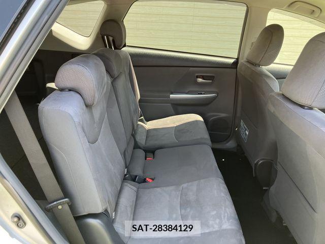 Toyota PRIUS ALPHA 2013-05 282438-4