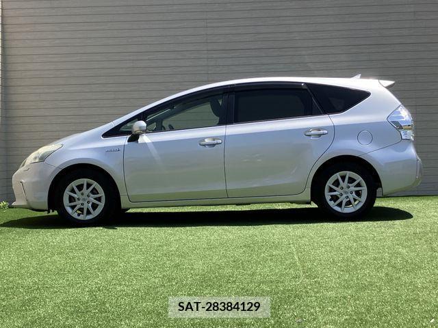 Toyota PRIUS ALPHA 2013-05 282438-5