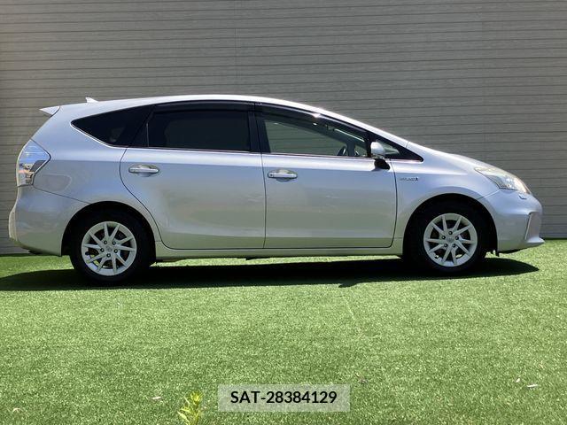 Toyota PRIUS ALPHA 2013-05 282438-6