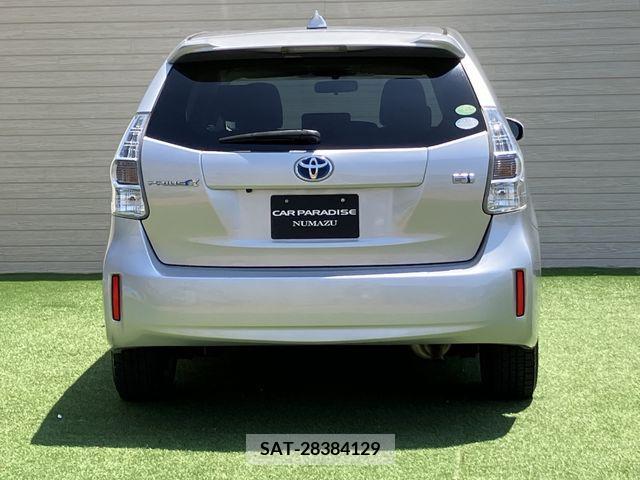 Toyota PRIUS ALPHA 2013-05 282438-10