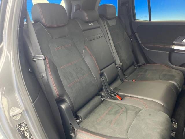 Mercedes Benz GLB-CLASS 2021-06 190945-9