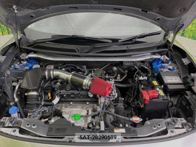 Suzuki SWIFT 2021-04 244680-18