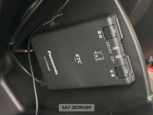 Suzuki SWIFT 2021-04 244680-6