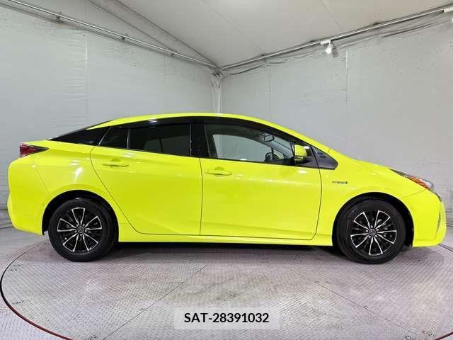 Toyota PRIUS 2016-12 373781-4