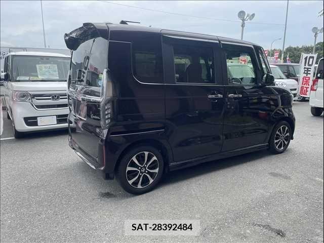 Honda N BOX CUSTOM 2019-10 307090-5