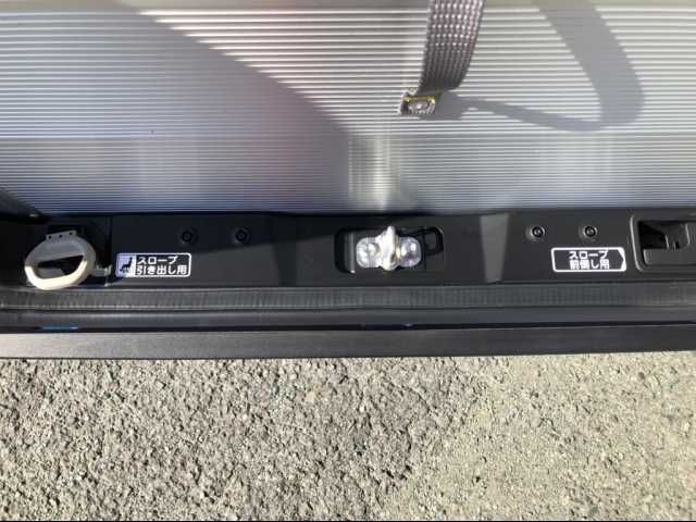 Daihatsu TANTO 2021-04 18146-5