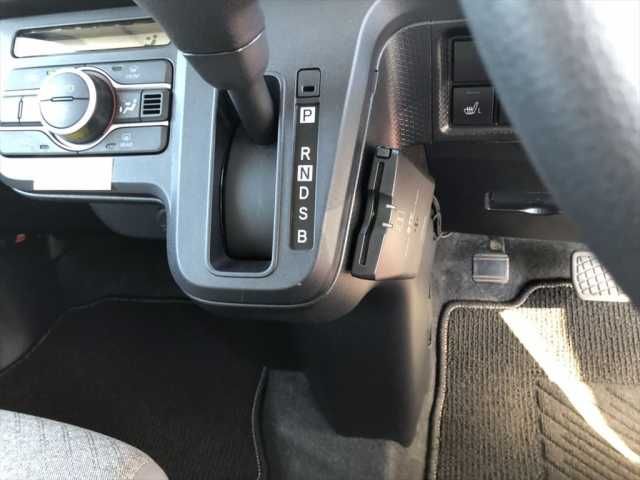 Daihatsu TANTO 2021-04 18146-17